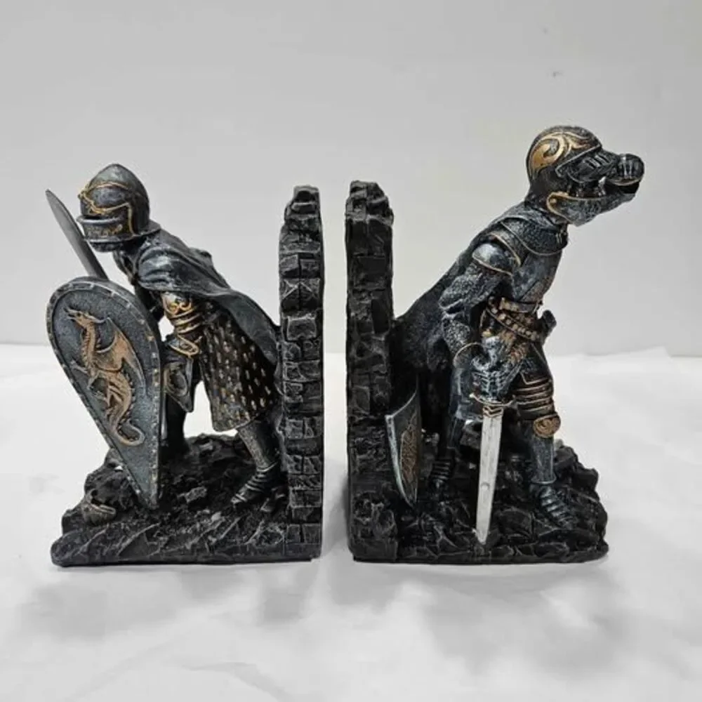 Medieval Knight Bookends